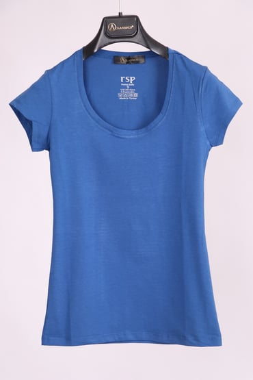 T-Shirtİndigo U Yaka Yarım Kollu Pamuk Slim Fit T-ShirtACLASSICS