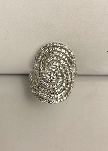 Oval Taşlı Yüzük 