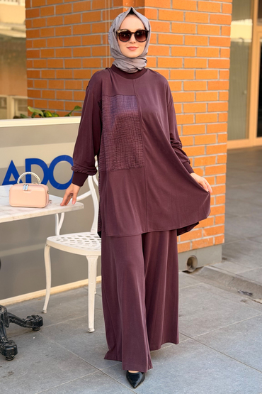 Nurcan Çetin Desenli Kumaş Kombinli Tunik Pantolon Takım