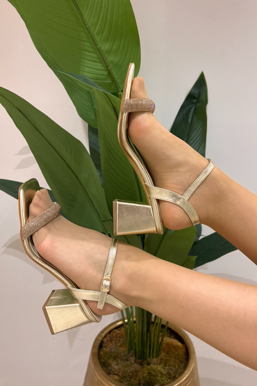 Pierre Cardin Topuklu Taşlı Sandalet Ayakkabı