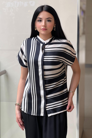 On Fashion Yarısı Dikey Yarısı Yatay Çizgili Kolsuz Bluz