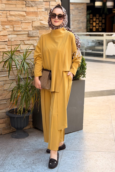 Mahal Manu Tunik Pantolon Takım