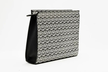 Ghisa Monogram Clutch Çanta