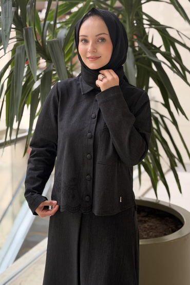 Missdalida Nakış Detaylı Crop Denim Ceket