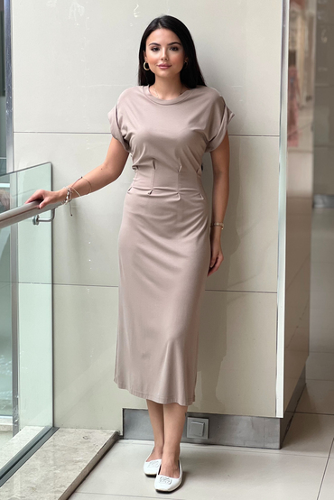 On Fashion Sıfır Yaka Beli Pileli Kısa Kollu Uzun Elbise