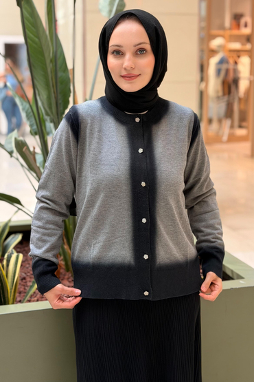 Ghisa Önden Taş Düğmeli Degrade Triko Hırka