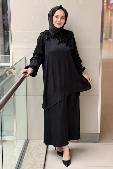 Nurcan Çetin Heddy Yakası Çiçek Boncuk İşlemeli Tunik Etek Takım