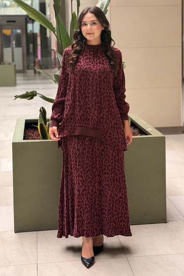 Nurcan Çetin Leoper Desenli Tunik Etek Takım