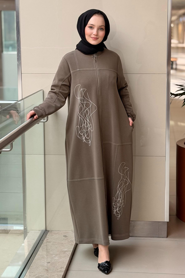 Nurcan Çetin Random Desen Spor Dikiş Önden Tam Boy Fermuarlı Ferace