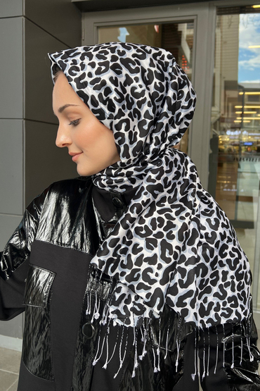 İpekevi 2452 Leopar Desenli İpek Şal
