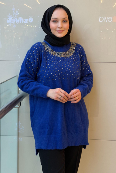 Nuss Sıfır Yaka Serpme Boncuk İşlemeli Angora Tunik