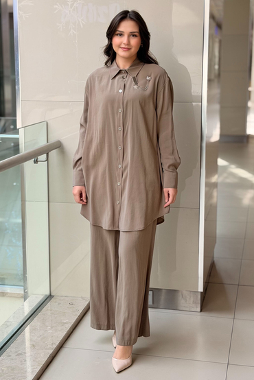 Nurcan Çetin Broş Detaylı Gömlek Pantolon Basic Takım