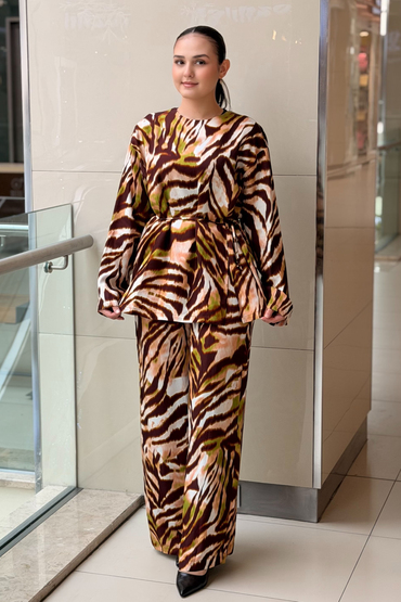 Kahma Zebra Desen Pantolonlu Takım