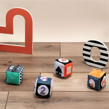 Clementoni Yumuşak Bebek Küpleri