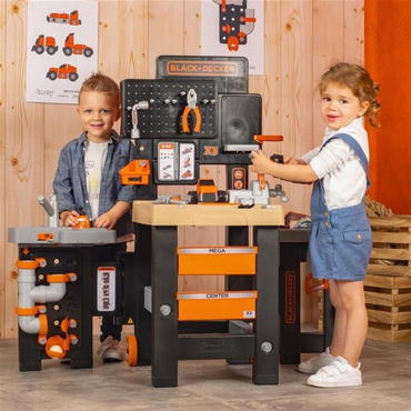 Smoby Black & Decker Mega Oyun Merkezi