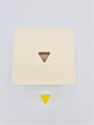 Toddler Üçgen Karar Kutusu