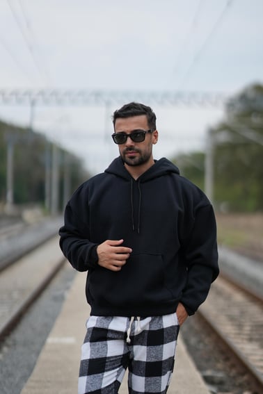 Geniş Kesim 3 İplik Siyah Şardonlu Sweatshirt