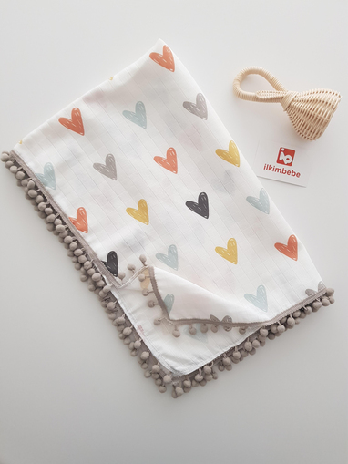Kalpli Ponponlu Müslin Bebek Battaniyesi 85x90