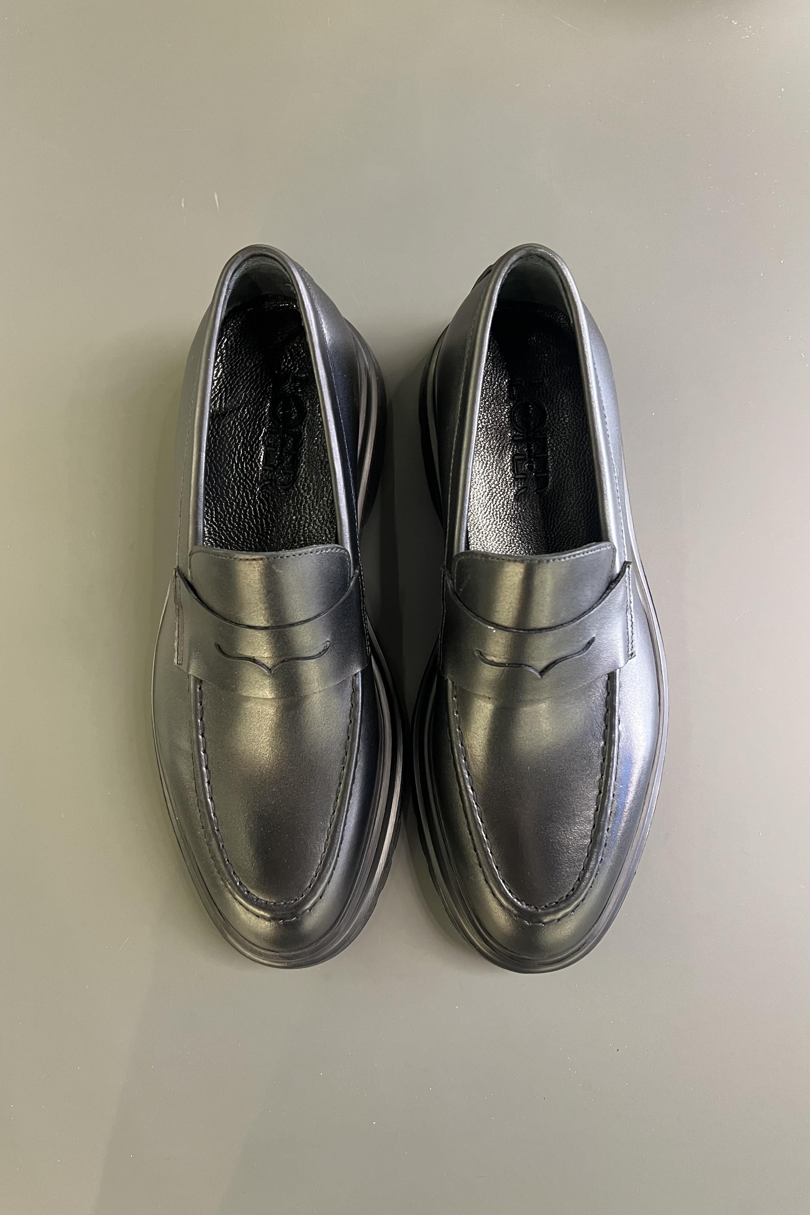 Erkek Deri Kalın Tabanlı Klasik Loafer — Siyah · görsel 4