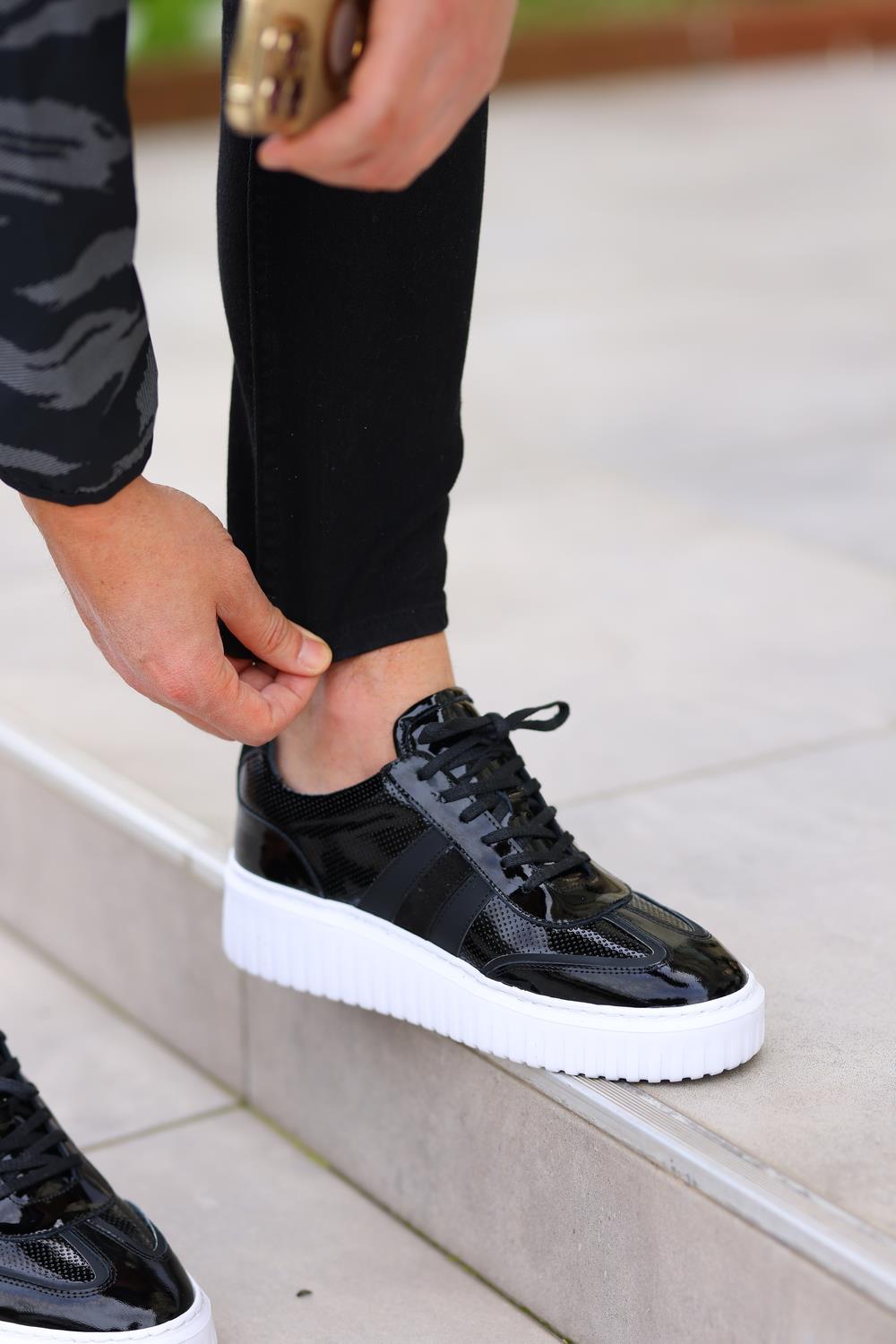 Erkek Rugan Deri Bağcıklı Günlük Sneaker — Siyah · görsel 3