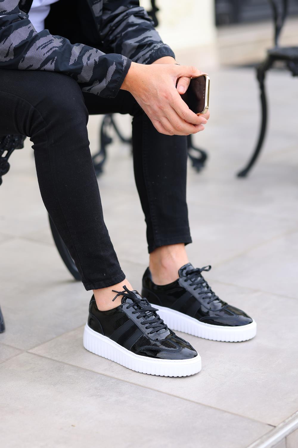 Erkek Rugan Deri Bağcıklı Günlük Sneaker — Siyah