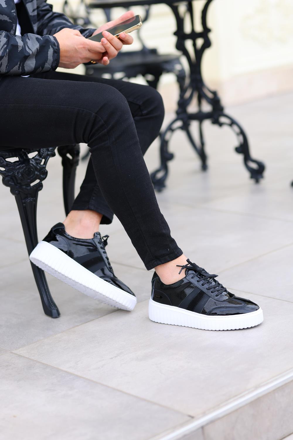 Erkek Rugan Deri Bağcıklı Günlük Sneaker — Siyah · görsel 4