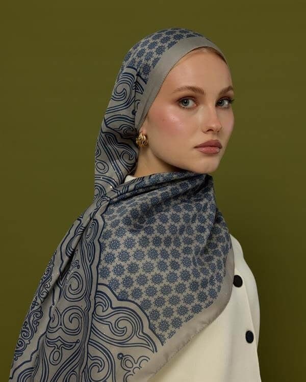 Bej & Lacivert Bala Hatun Desen Şal - 60