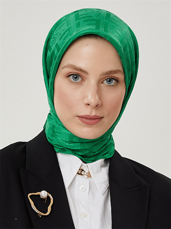 Benetton F Desen Parlak Jakar Eşarp