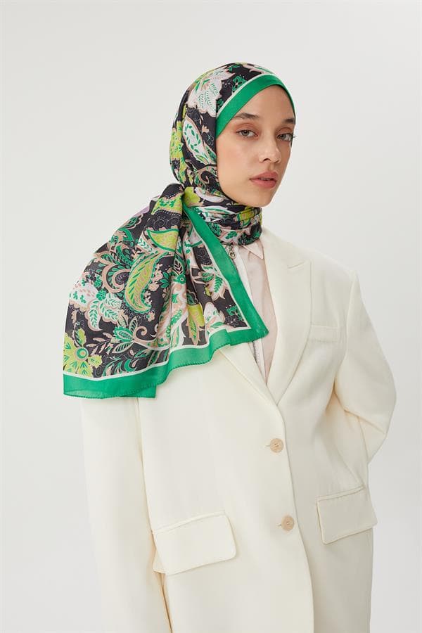 Benetton & Siyah Retro Desen Şal - görsel 3
