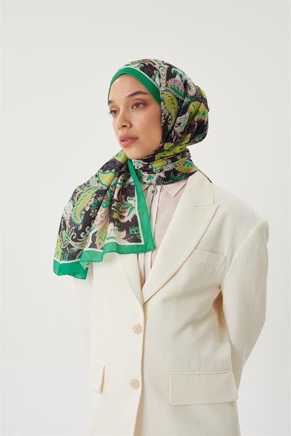Benetton & Siyah Retro Desen Şal - görsel 5
