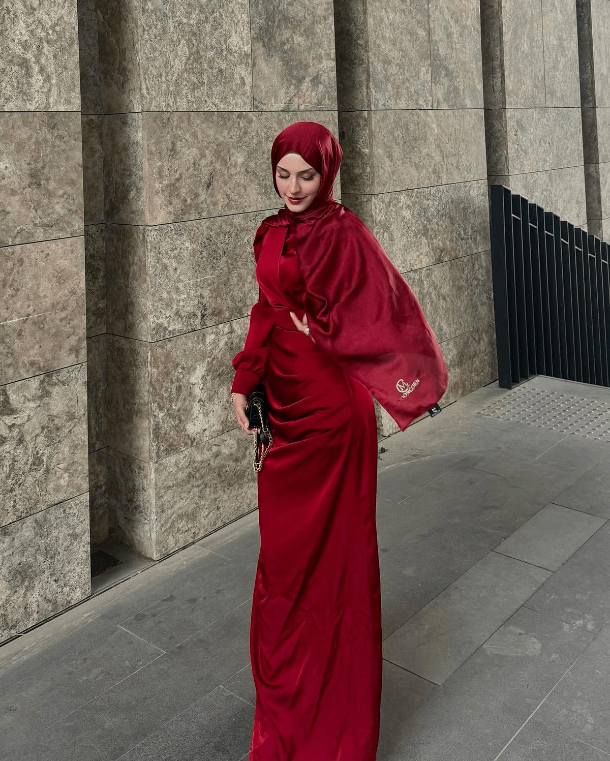 Vişne Çürüğü Diamond Aura Şal - görsel 3