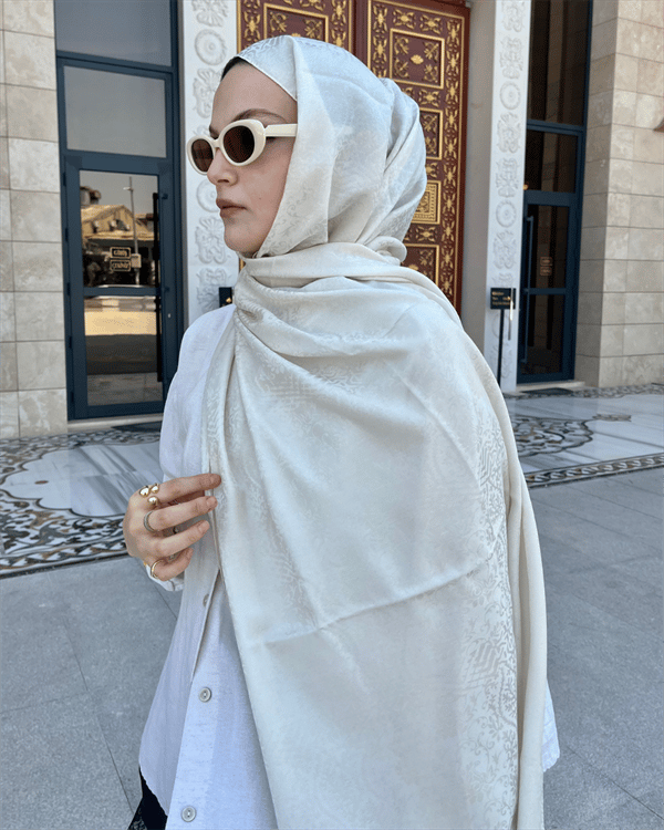 Ekru Lavin Desen Jakar Şal