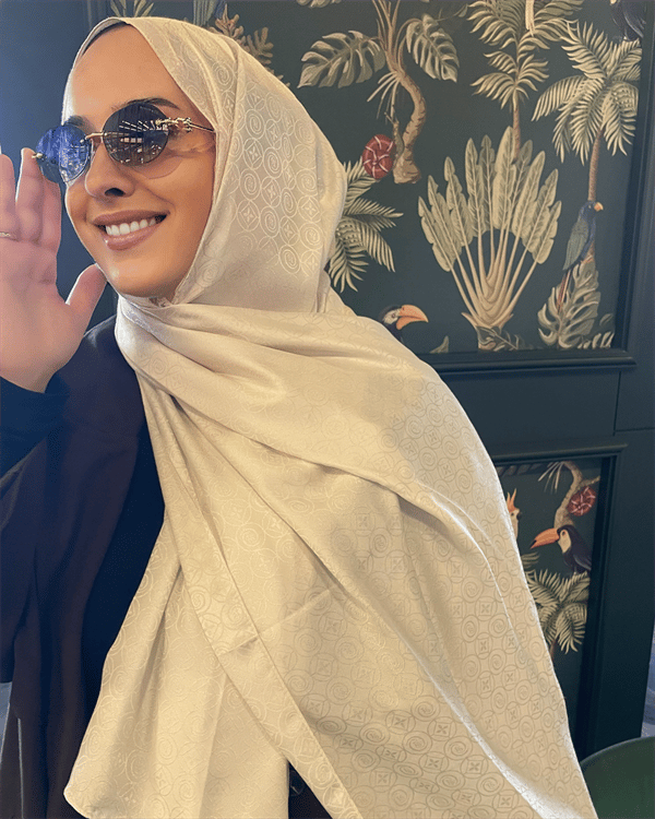 Ekru Luxe Desen Jakar Şal