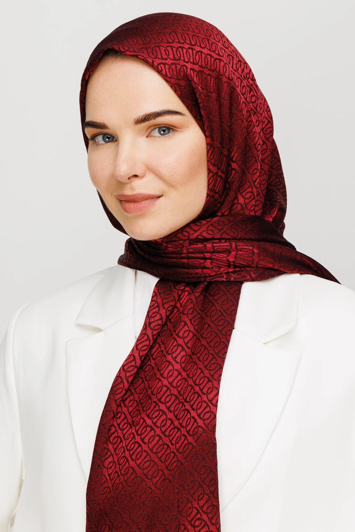 Bordo Forever Desen Parlak Jakar Şal