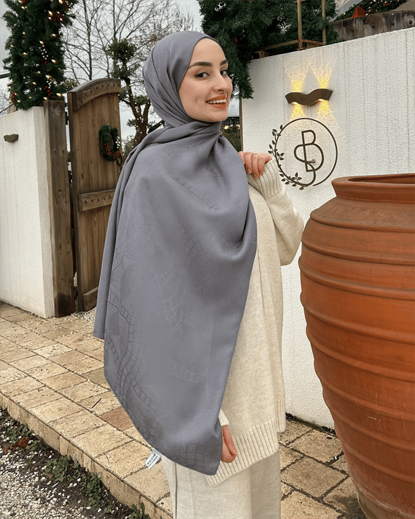 Gri Döngü Desen Jakar Şal