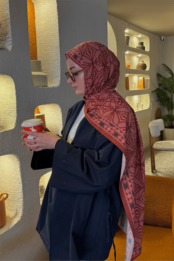 Yonca Desen