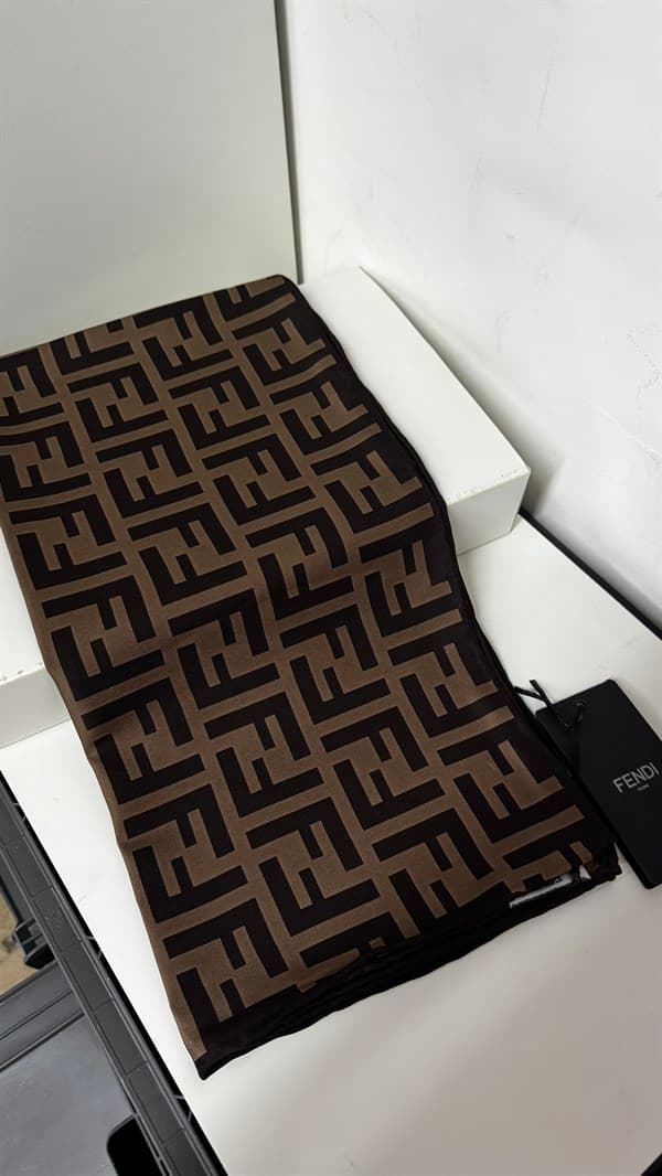 İthal Acı Kahve F Desen Twill İpek Eşarp