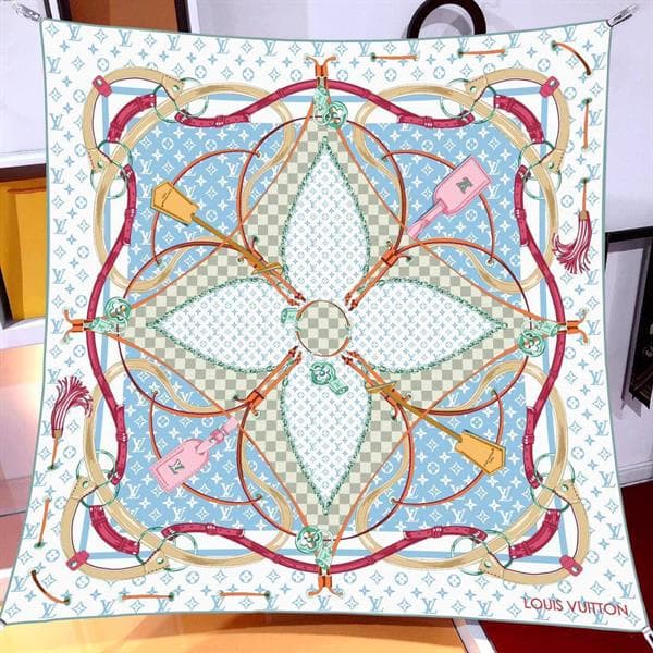 İthal Mavi LV Kilit Desen Twill İpek Eşarp