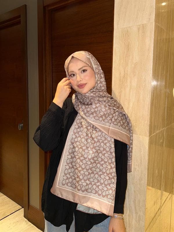 İthal Vizon & Pastel Yeşil C Desen Twill İpek Şal - görsel 5