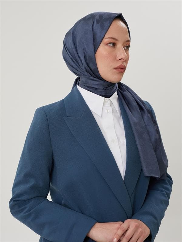 Koyu Füme Rise Desen Jakar Şal