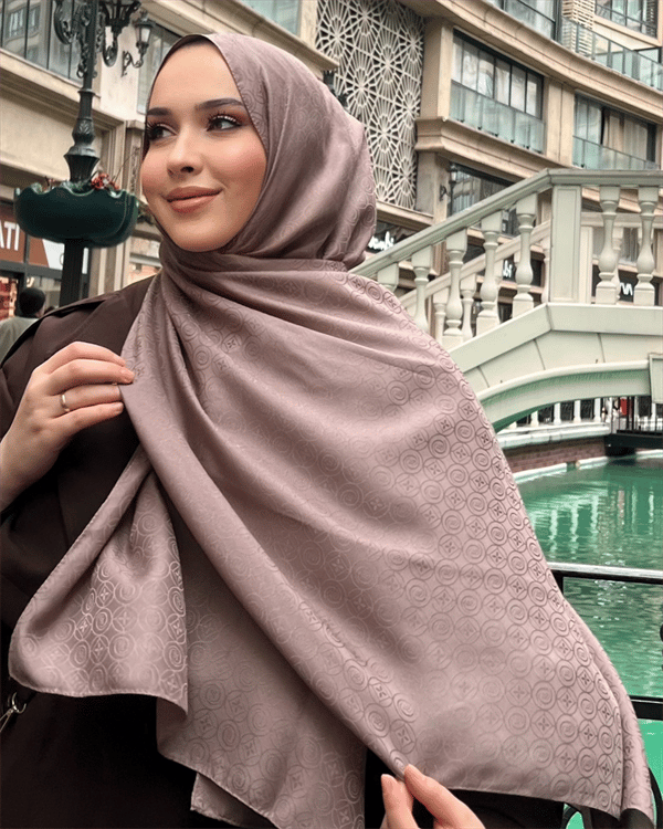Koyu Vizon Luxe Desen Jakar Şal