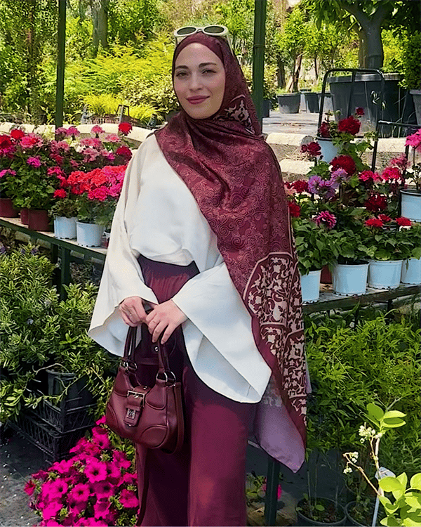 Şule'nin Tarçın Kabuk & İnci Taşı Saraylı Desen Şal Tercihi - 11