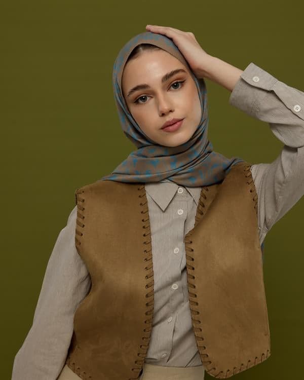 Tarçın Dumanı & Çakıl Mavisi Lale Bahçesi Desen Şal - 52