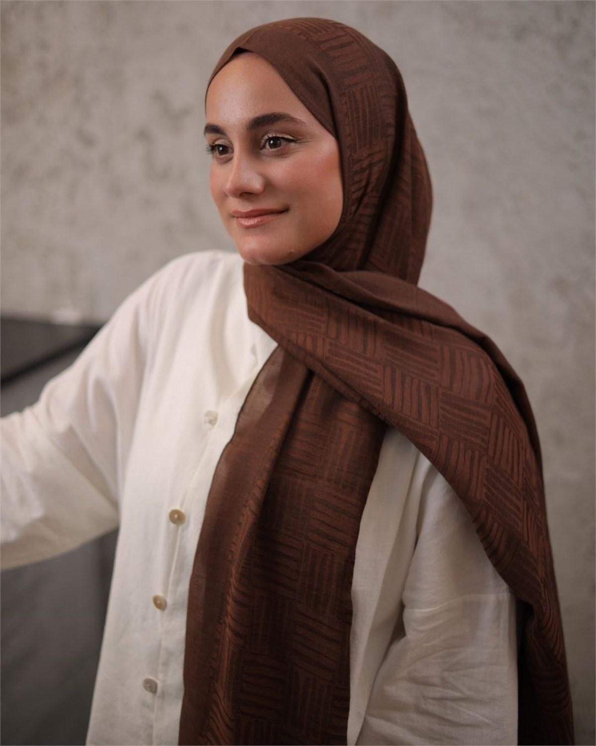 Tozlu Kahve Imannoor Ritim Desen Pamuk Jakar Şal