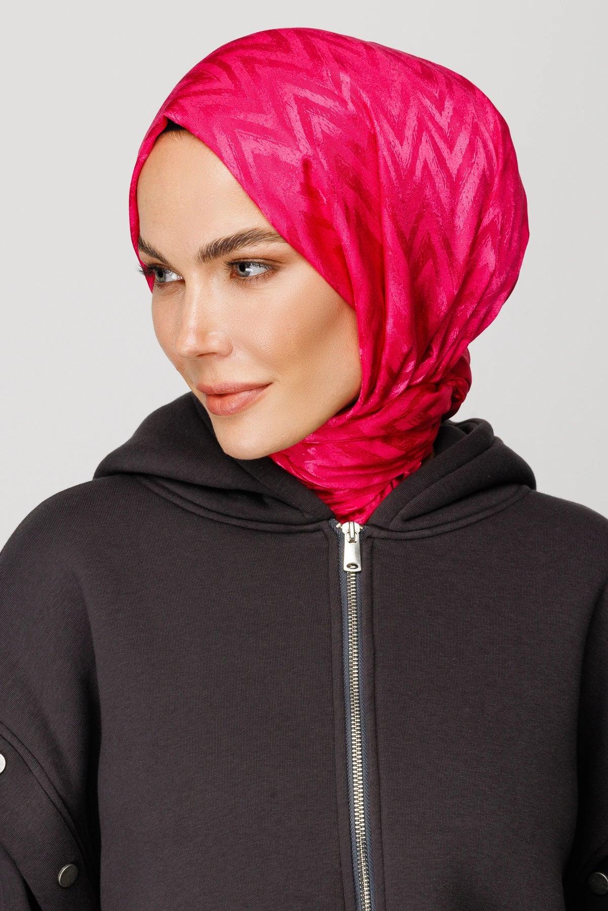 Fuşya Zikzak Desen Parlak Jakar Şal