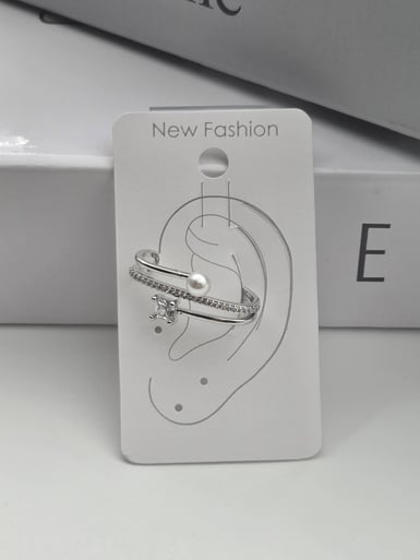 EARCUFF Kıkırdak Küpe // EAR-594.EAR-594
