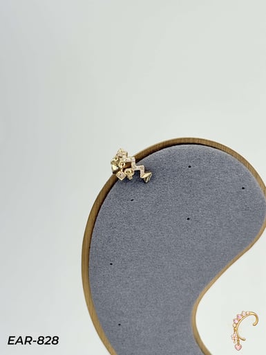 EARCUFF Kıkırdak Küpe // EAR-828EAR-828