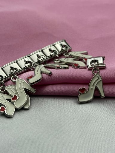 NMT Charm // CHARM-716.CHARM-716