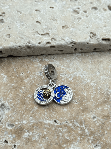 PNDR Charm // CHARM-773.CHARM-773
