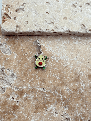 PNDR Charm // CHARM-908.CHARM-908